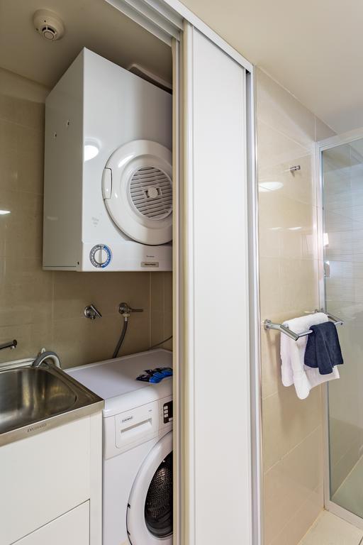 Hotel 111 Нюкасъл Екстериор снимка